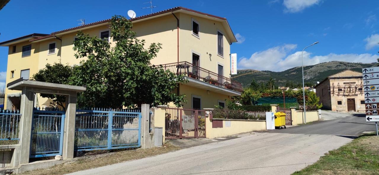 Complesso Turistico Aurora - Appartamenti Poggio Picenze Eksteriør billede